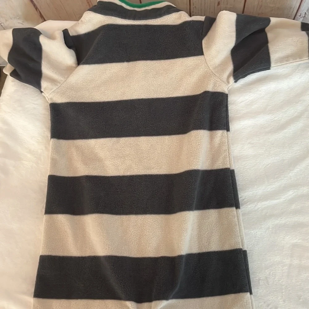Carters 18 month fleece outfit